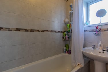5 bed house, Cosmeston Street, Cathays, Cardiff, CF244LP - Image 9